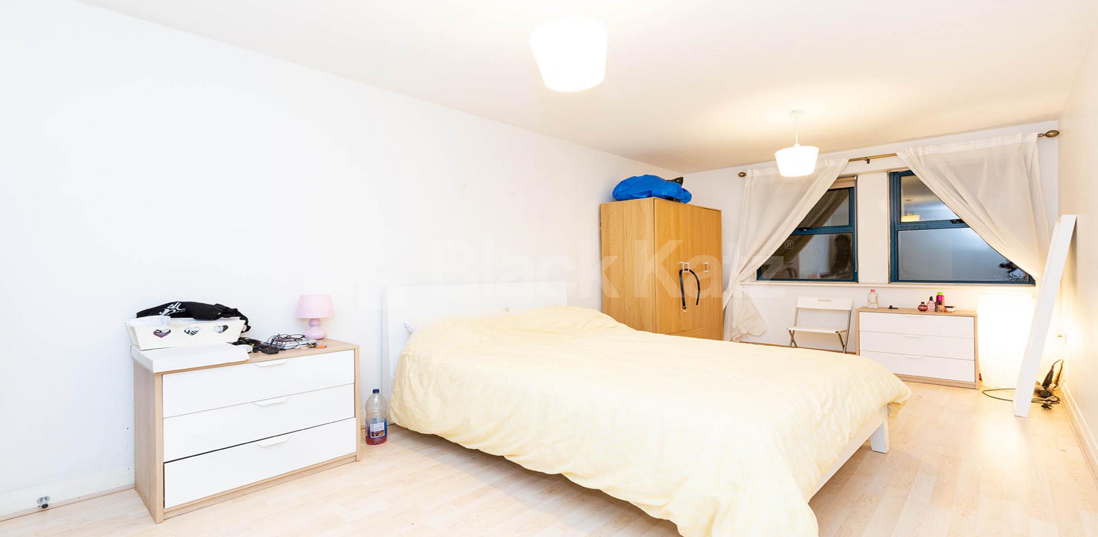			SECURE PARKING AND ONSITE GYM INC, 2 Bedroom, 1 bath, 1 reception Apartment			 Northpoint, Tottenham lane, Crouch End